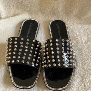 Jelly Wild Diva Spike Sandals Size 7